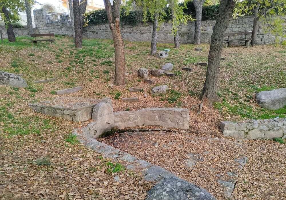 Parque Calle del Pinar Zarzalejo